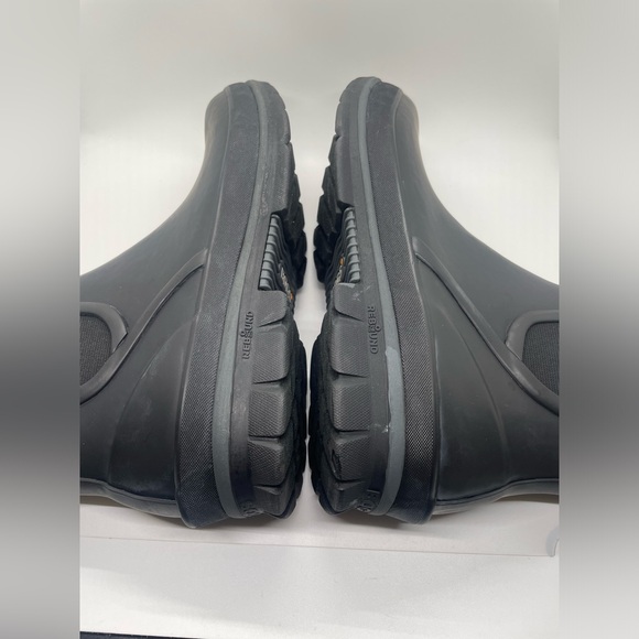 Bogs Womens Amelia Slip On Size 10 Black 100% Waterproof Bootie - Picture 3 of 7